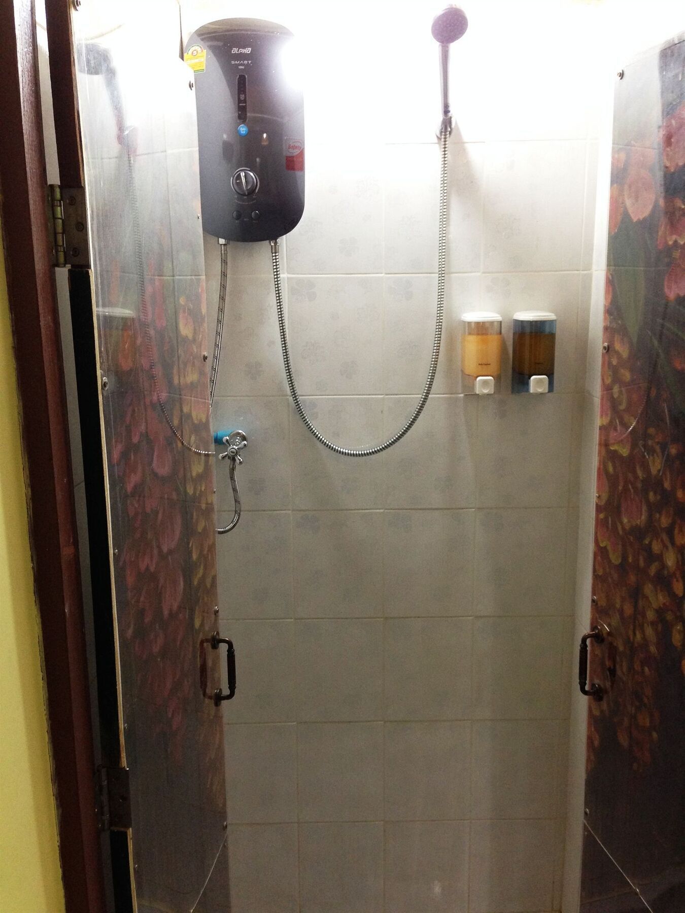 A Pousada Baan Bovorn Banguecoque Exterior foto